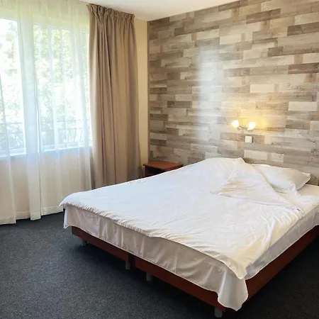 Jambo Otel Altın Kumlar