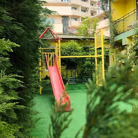 Hotel Jambo 3*